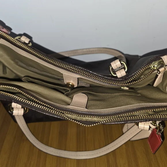 Coach Signature Brown Tote Bag - Picture 9 of 9